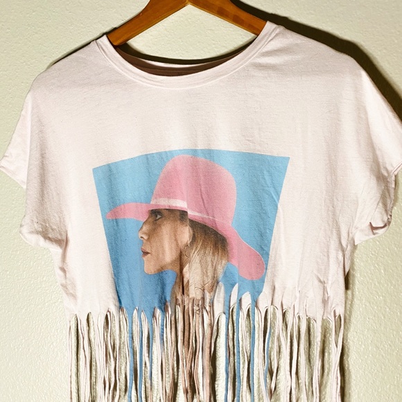 Lady Gaga pink fringe tshirt - Picture 4 of 6